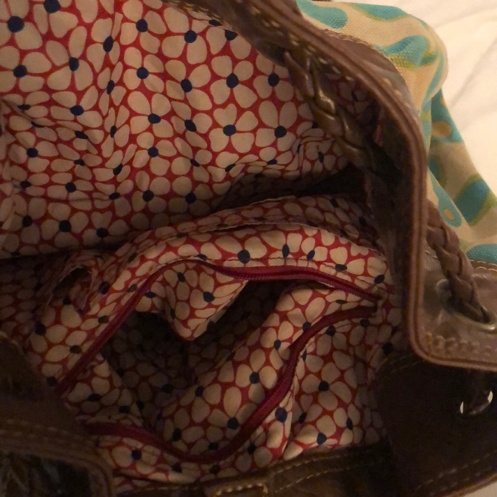 Backpack - Picture 4 of 7